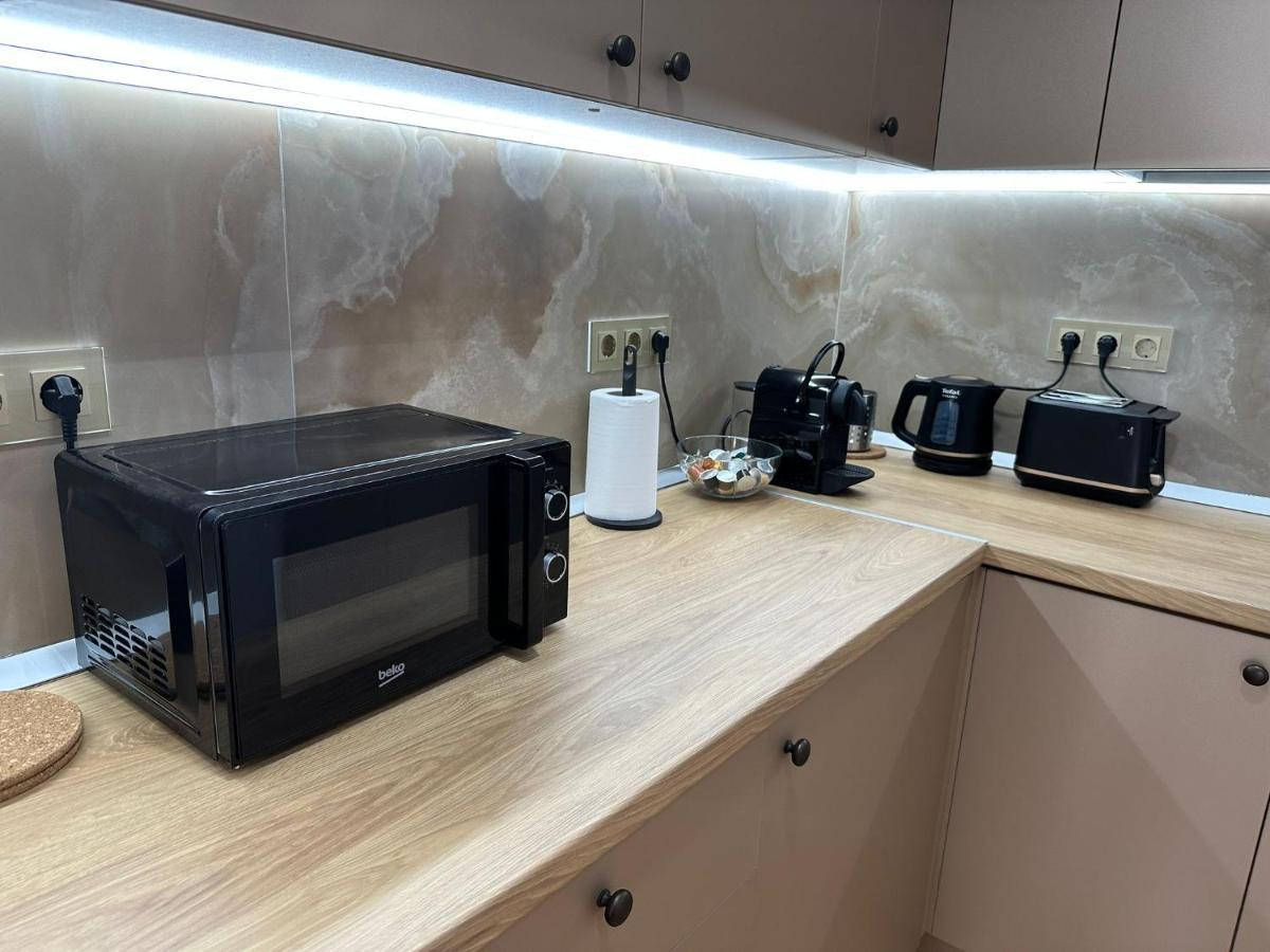 Oyster Flat Victoriei Apartment Bukares Bagian luar foto